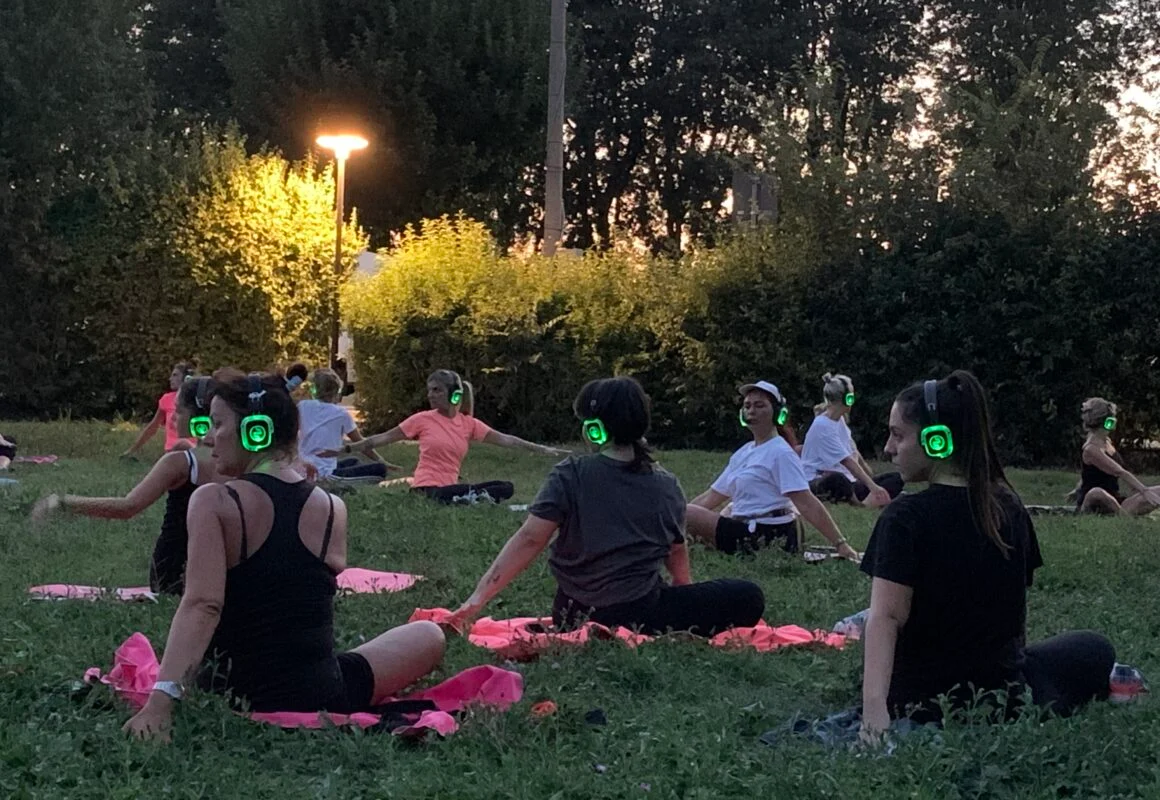 Allenamento serale con le cuffie